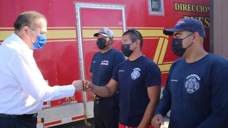 Dan prioridad a compra de equipo para bomberos en Tijuana