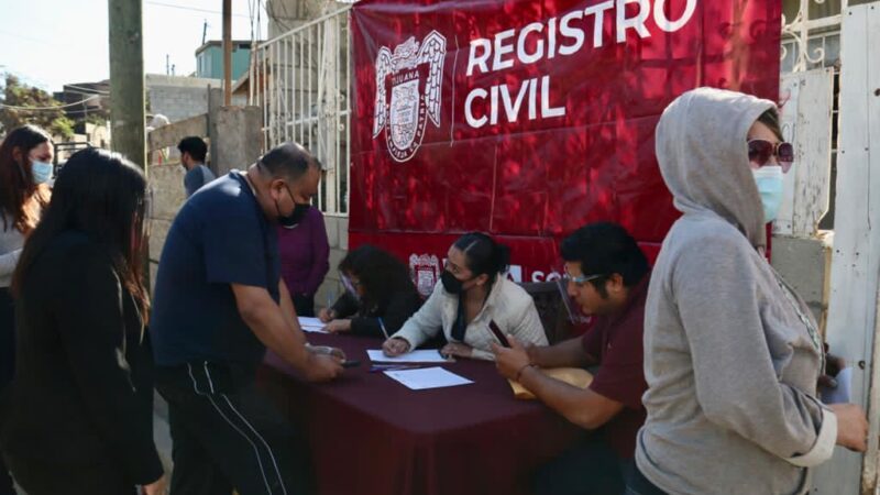 Realizan jornada de servicios para afectados por incendios en Cumbres del Rubí