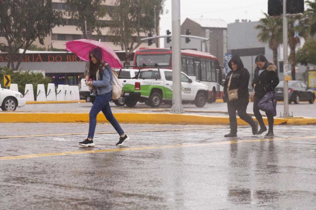 Piden extremar precauciones durante lluvias pronosticadas para el viernes