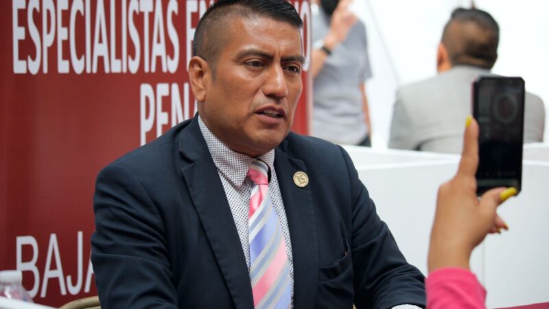 Expo Abogados Penalistas de México en Palacio Municipal de Tijuana a Beneficio de la Mujer