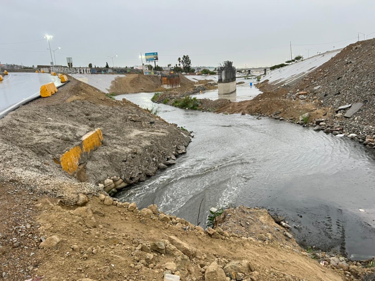 Abren terraplén de el puente Los Olivos este lunes 12 a las 7 am