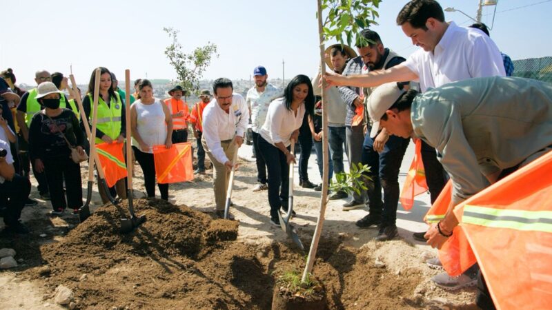 Alcaldesa suma a la iniciativa privada en proyecto sembrando vida de transforma Tijuana