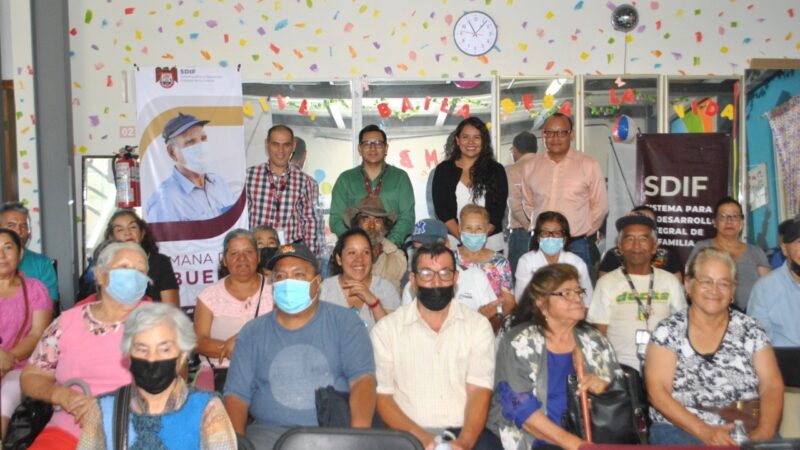 Arranca semana del abuelo con actividades de SDIF