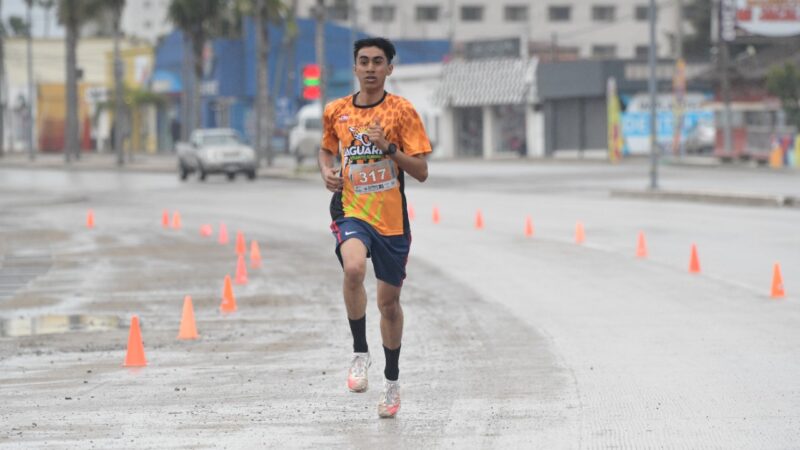 Participan decenas de elementos municipales en Carrera Atlética 3KM de Rosarito