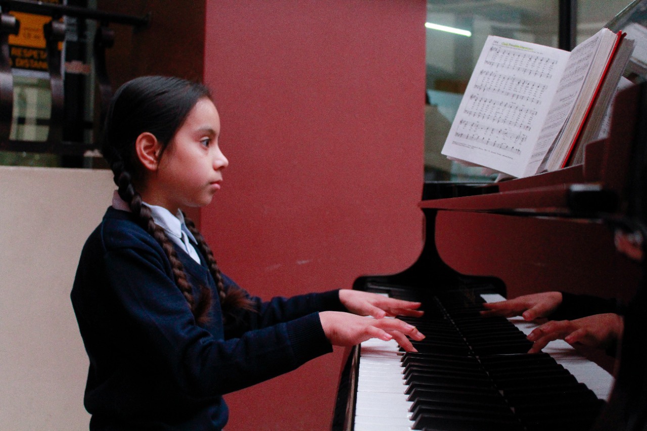 Invitan a pianistas rosaritenses a tocar en la Casa Municipal