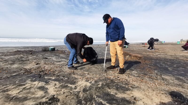 Realiza IMJUVER jornada de limpieza junto a jóvenes voluntarios de Rosarito