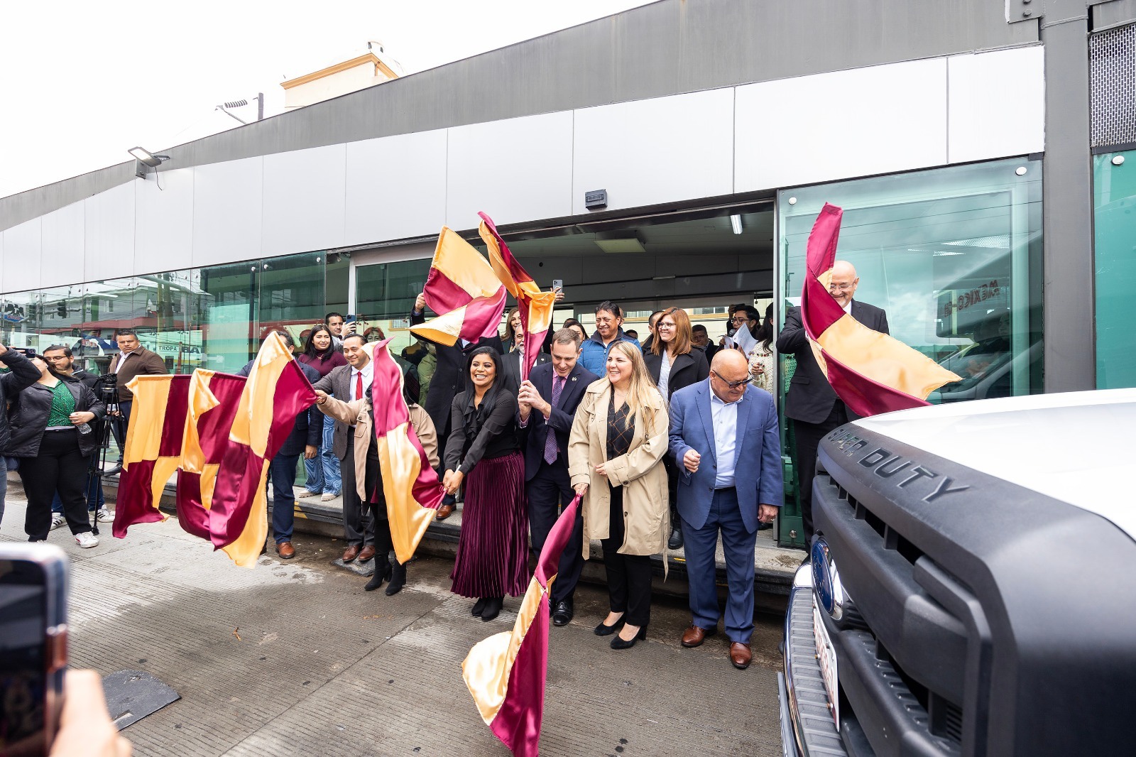 Inauguran ruta de transporte binacional Tijuana-San Diego