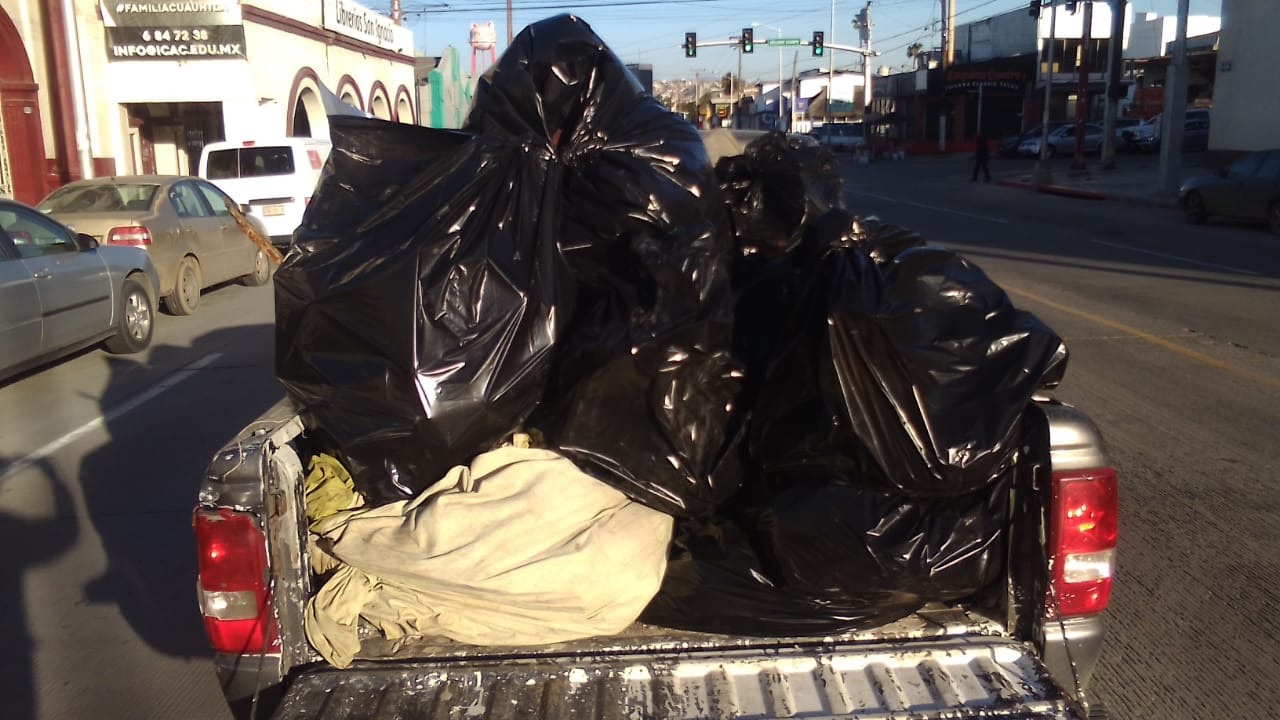 Retiran en Tijuana hasta 30 bolsas de basura al día en estaciones del SITT