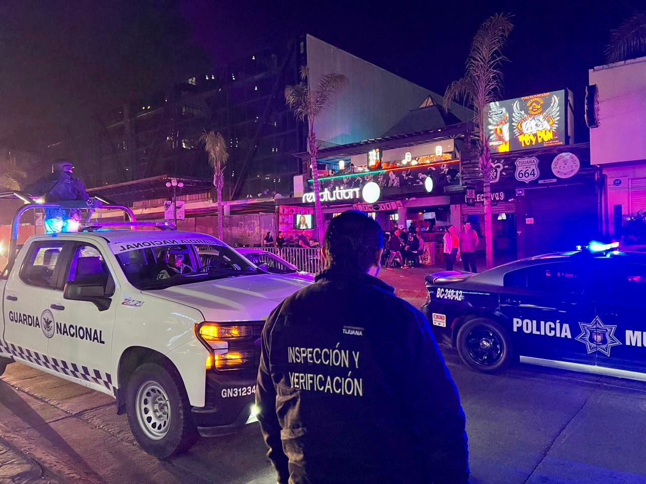 Operativo nocturno en bares y centros nocturnos de Tijuana