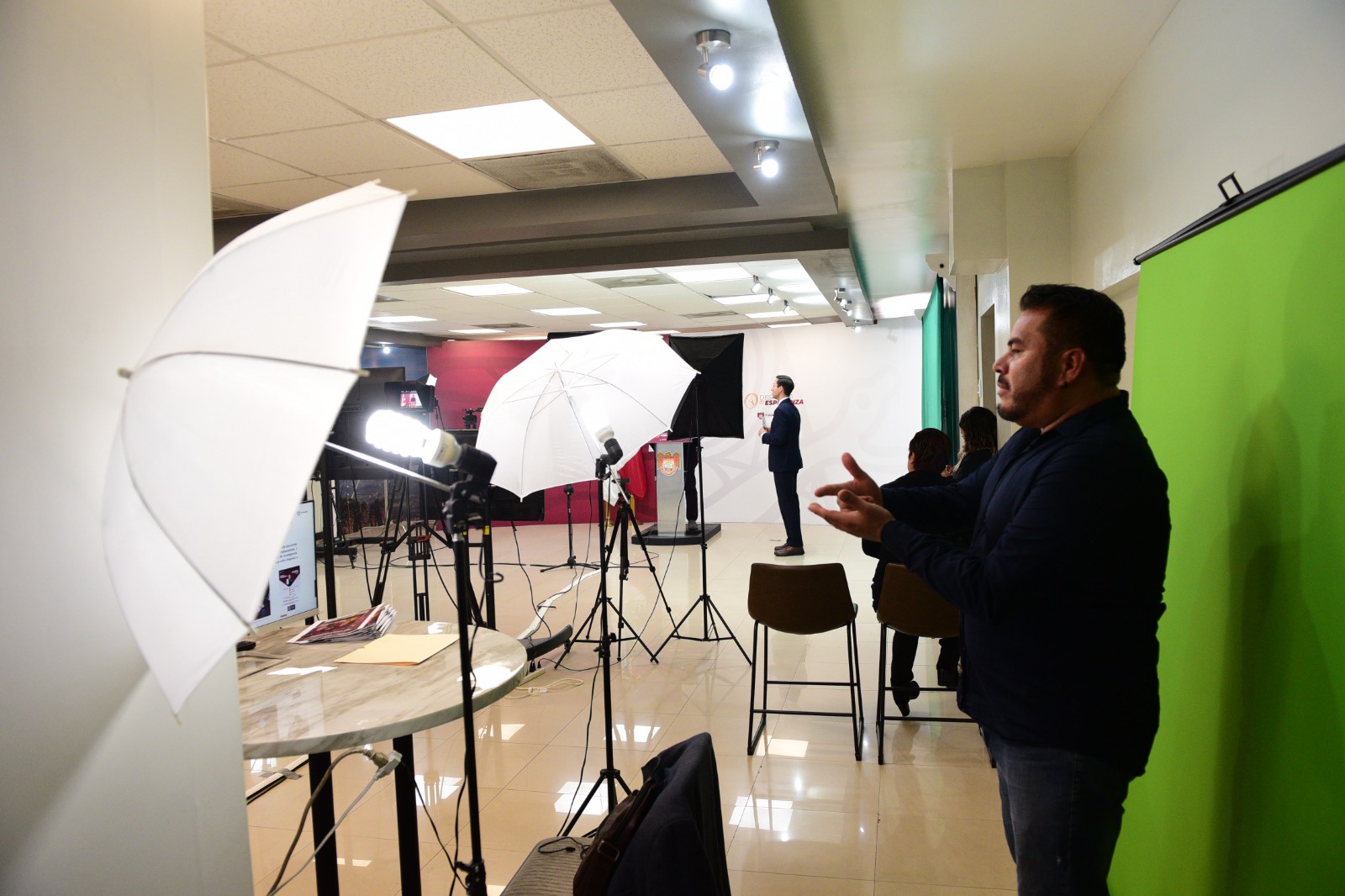 CAPACITAN A CERCA DE MIL 500 PERSONAS EN CURSOS GRATUITOS DE LENGUA DE SEÑAS MEXICANA