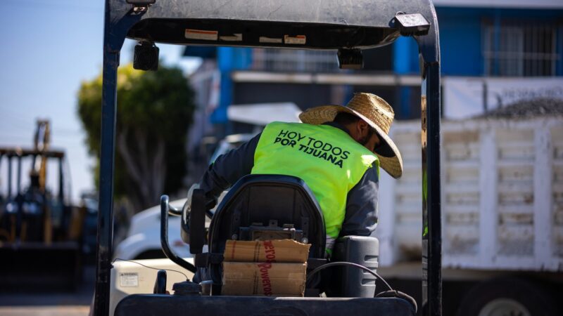 Rehabilitan 180 mil metros cuadrados de vialidad durante 2023 en Tijuana