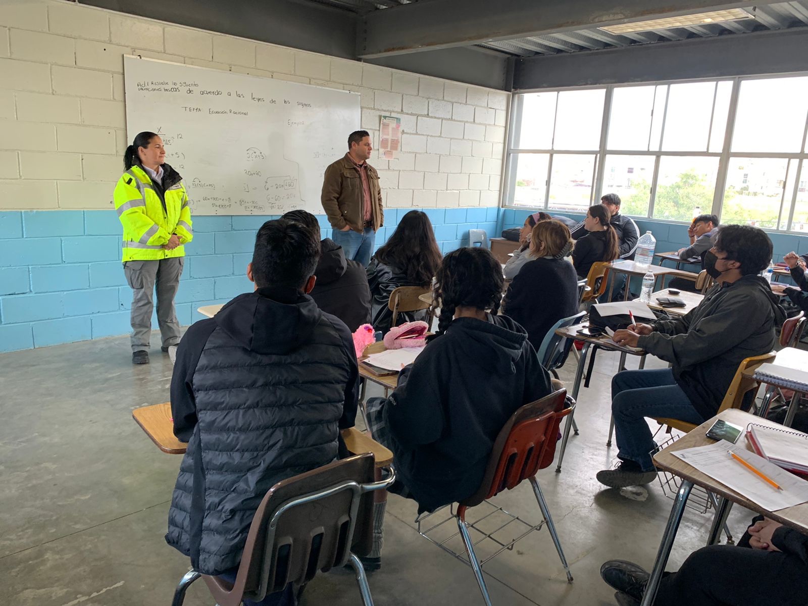 UMAS coordina esfuerzos con instituciones educativas para atender estudiantes