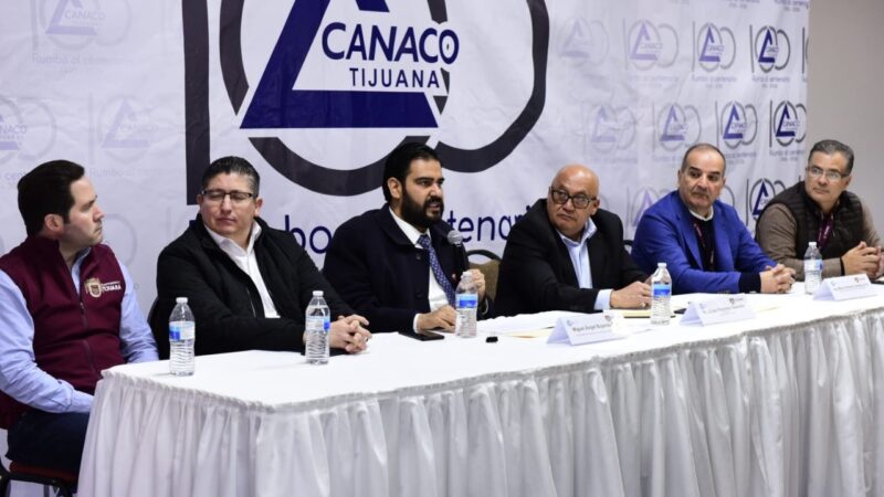 Presenta SDTUA proyectos ante CANACO Tijuana