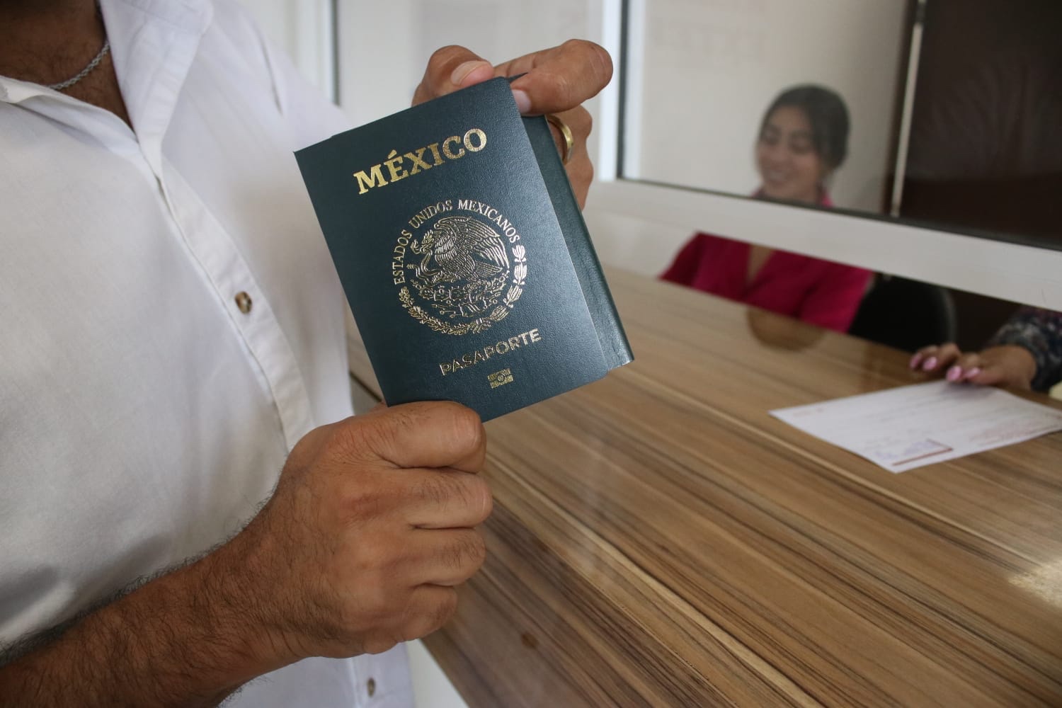 Servicio de Citas Vía WhatsApp Agiliza Trámite de Pasaporte Mexicano en Rosarito