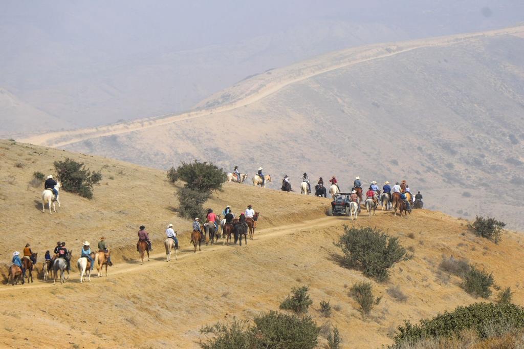 Gobierno de Rosarito otorgará anuencias para comerciantes en la XXXV Cabalgata Fiesta de las Fronteras 2023