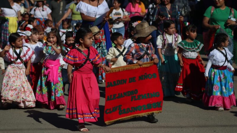 Celebran con Esplendor el 113 Aniversario de la Revolución Mexicana en Primo Tapia