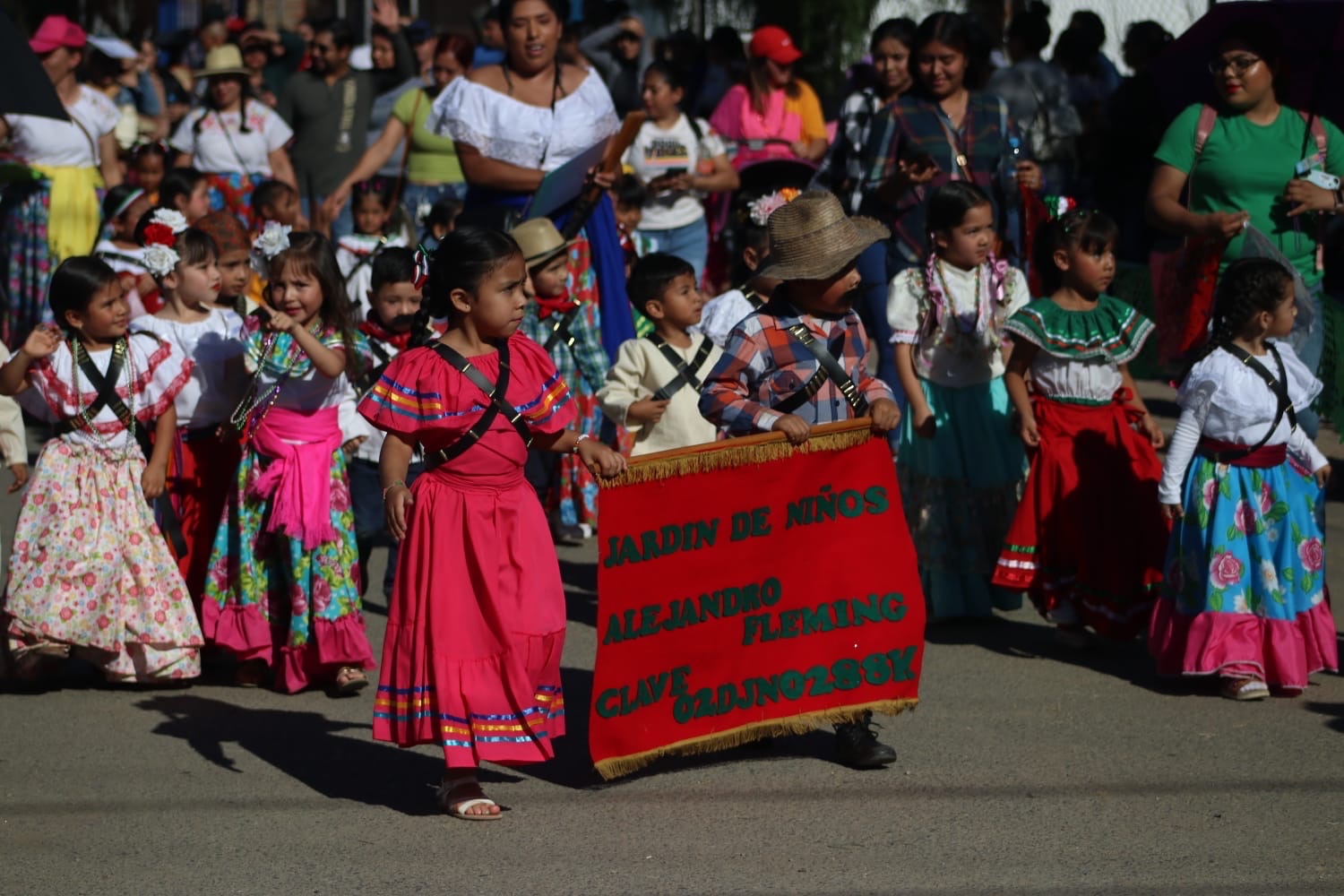 Celebran con Esplendor el 113 Aniversario de la Revolución Mexicana en Primo Tapia