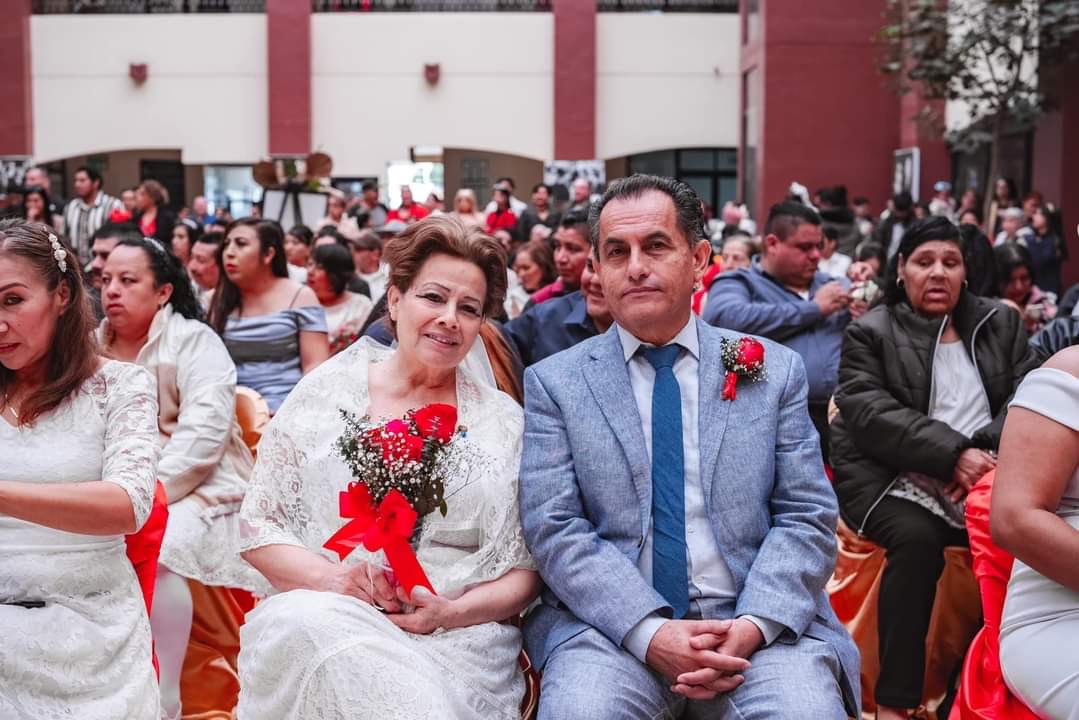 Rosarito formaliza más de 180 matrimonios colectivos en emotiva ceremonia