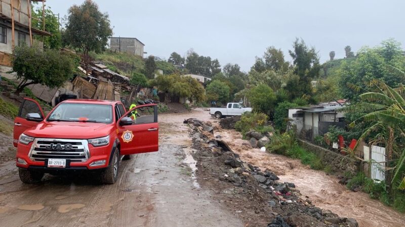 Lluvias Provocan Múltiples Emergencias en Playas de Rosarito