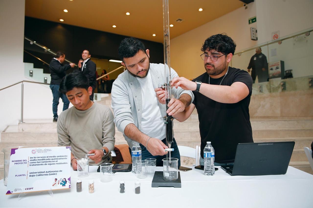 Estudiantes Innovan en Reúso de Agua: Concurso en Tijuana