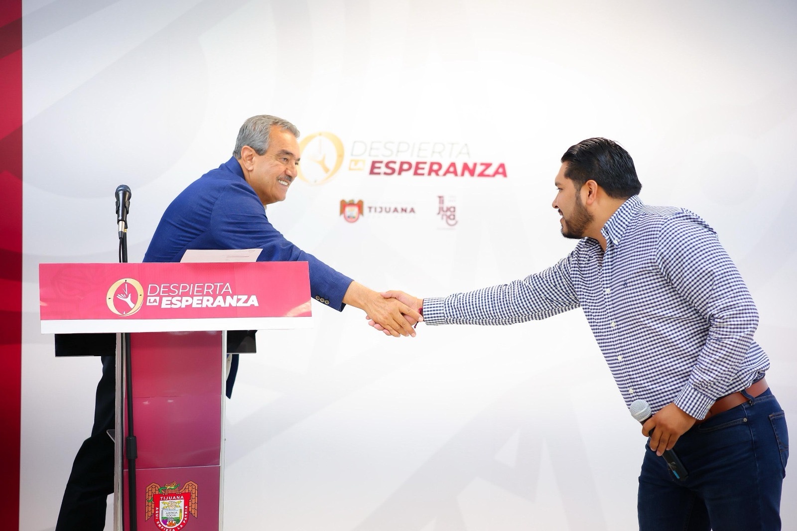 Visitan colonias de la periferia para incluir a la juventud en programas del ayuntamiento