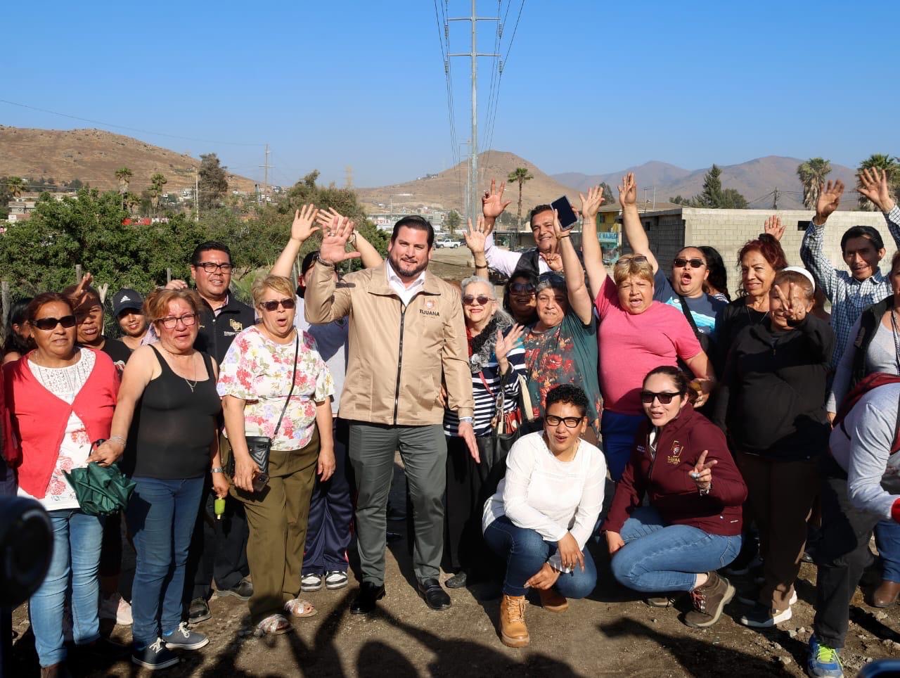 Rehabilita XXV Ayuntamiento de Tijuana vialidad en Ejido Ojo de Agua a través del programa ‘Tijuana: Ciudad Limpia’