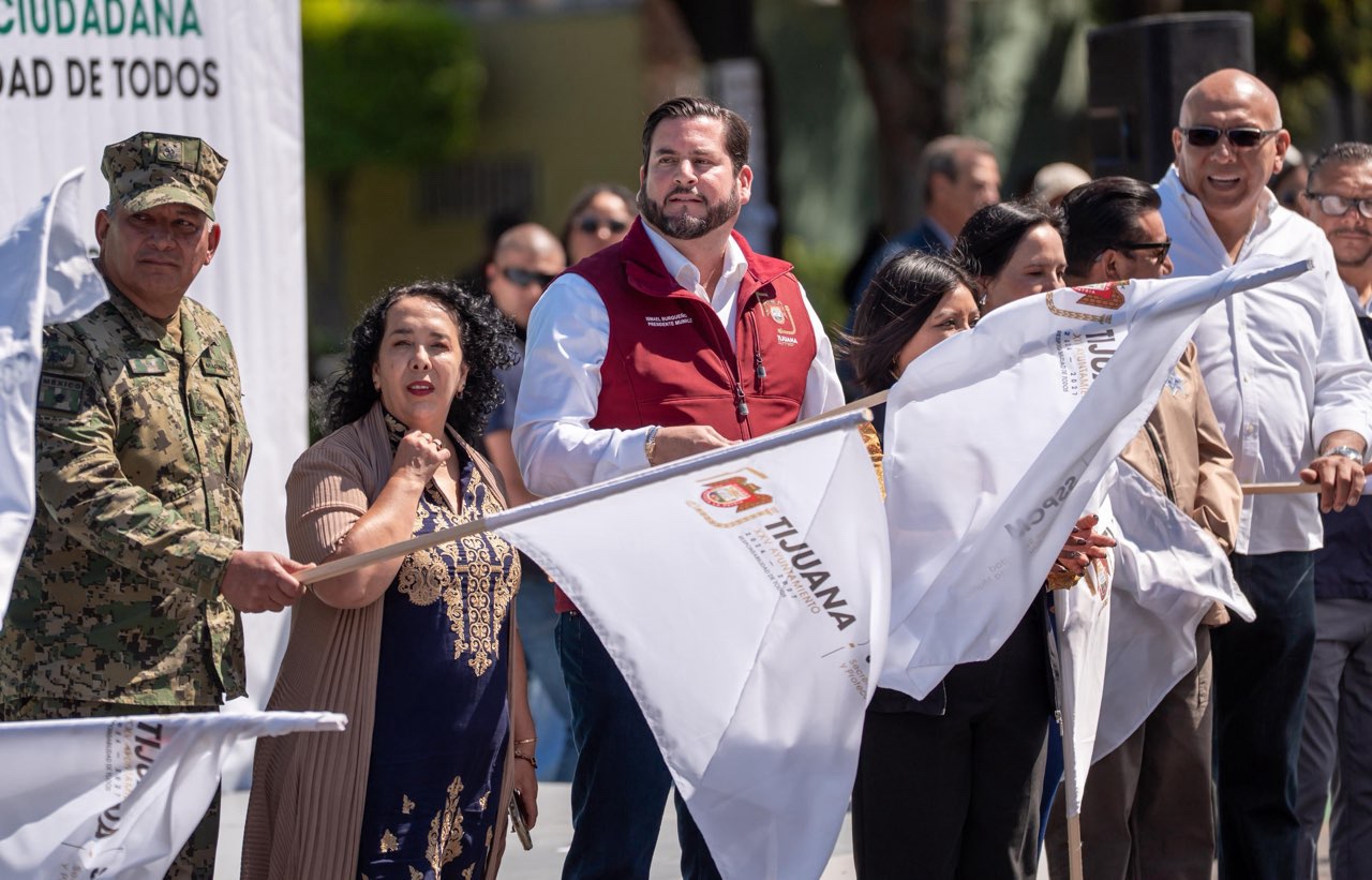 Vecinos y autoridades se unen en Tijuana para un plan de seguridad positiva
