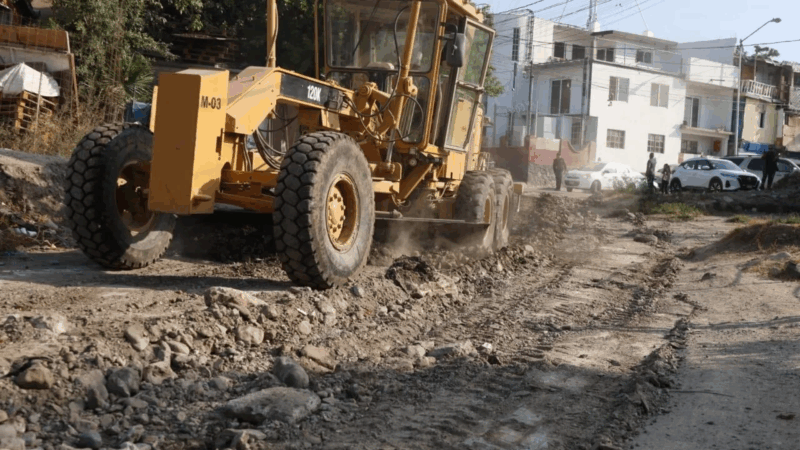 Tijuana Ciudad Limpia mejora calles y espacios públicos en tres delegaciones