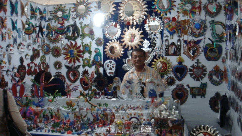 Tijuana Multicultural: artesanos de Oaxaca y comunidades indígenas en la Plaza Bicentenario