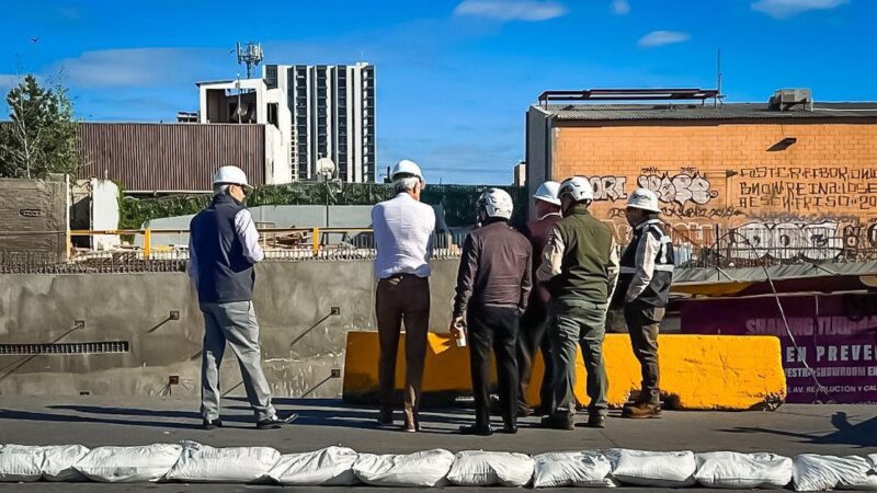 Tijuana supervisa reparación del muro colapsado en calle Diez