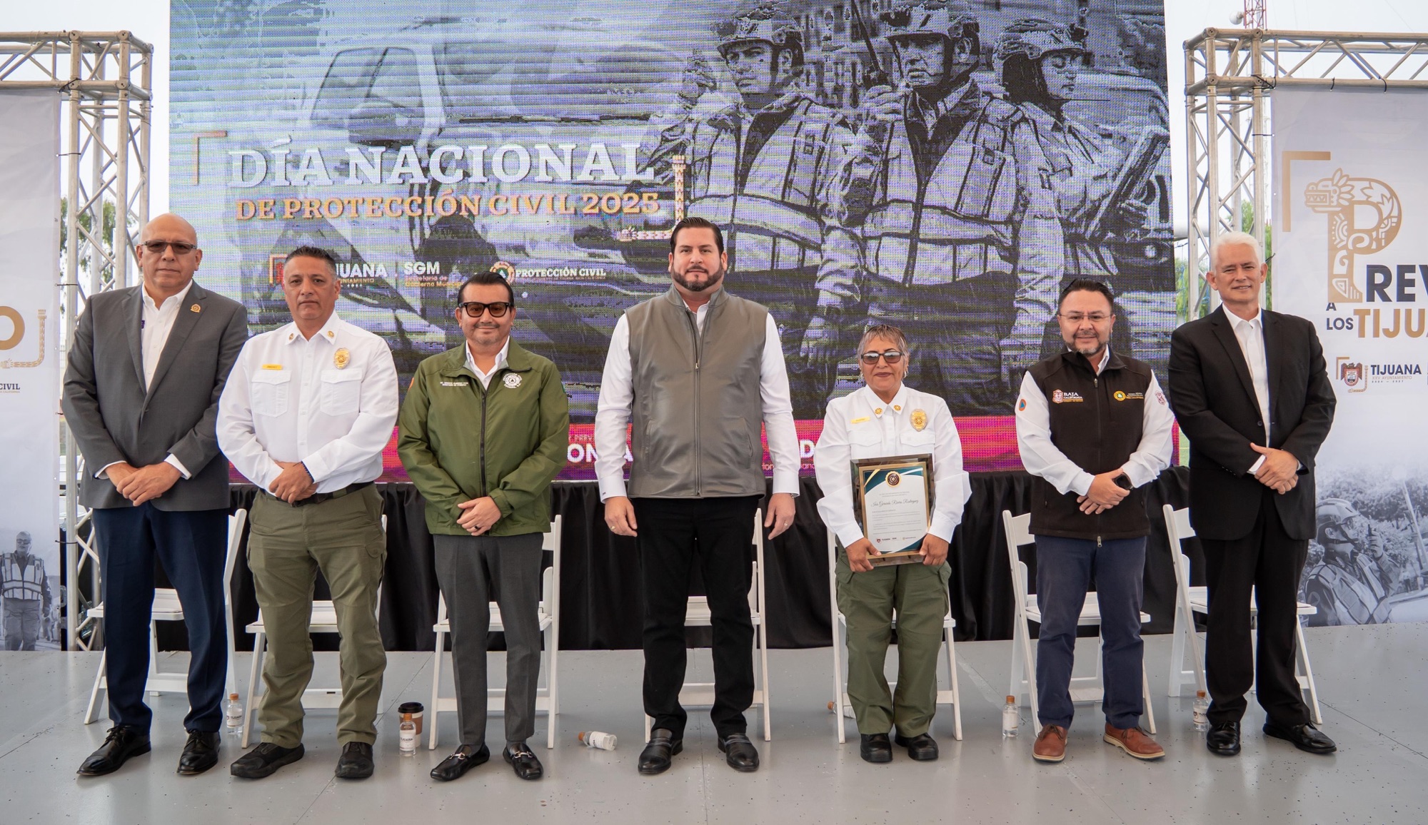 Encabeza Ismael Burgueño acto protocolario del Día Nacional de Protección Civil