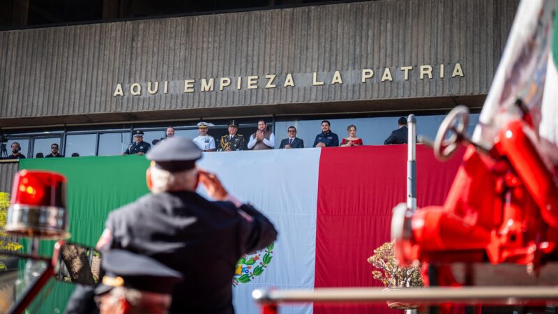 Encabeza Ismael Burgueño ceremonia conmemorativa por el 215 Aniversario de la Independencia de México
