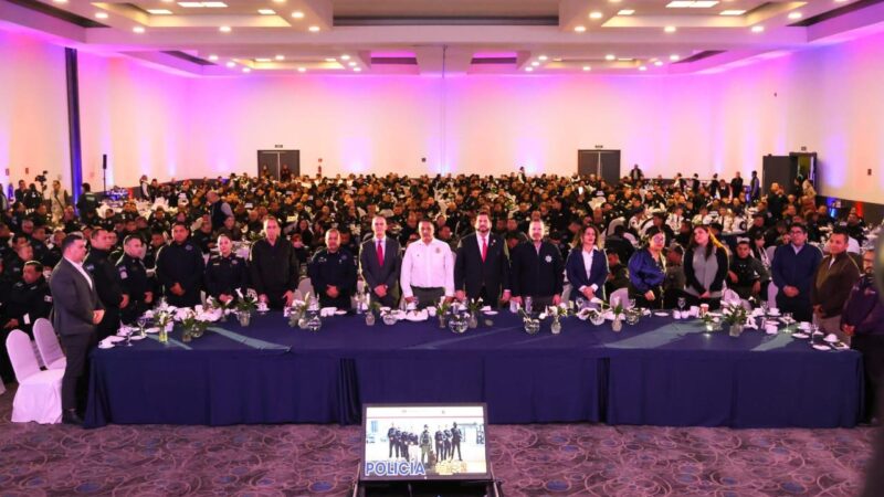 Conmemora Ismael Burgueño el Día Internacional del Policía