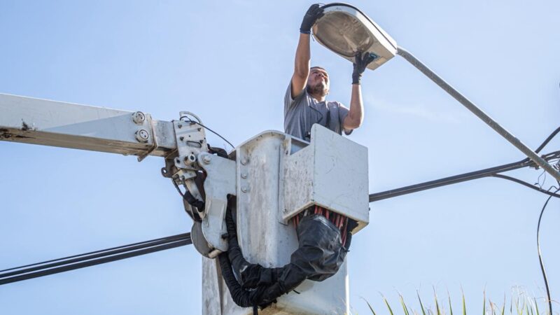 Tijuana transforma colonias con acciones de limpieza y alumbrado