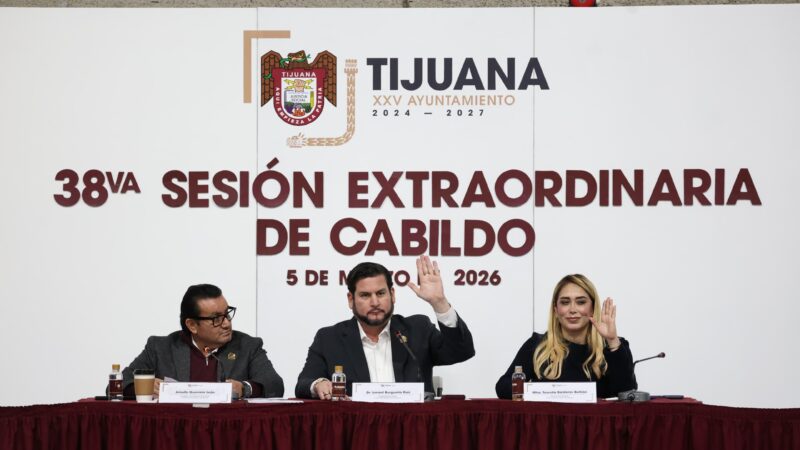 Avala Cabildo del XXV Ayuntamiento de Tijuana incorporación de viudas y beneficiarios de policías fallecidos al sistema de salud