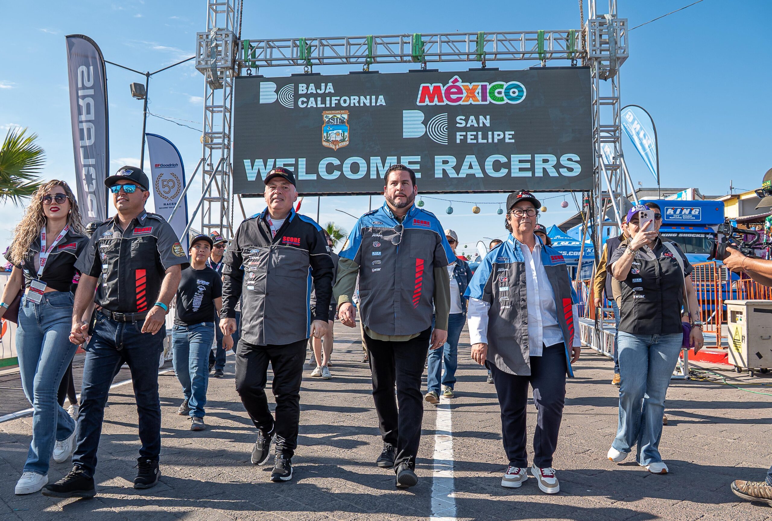 Participa Ismael Burgueño en arranque de la ‘SCORE San Felipe 250’