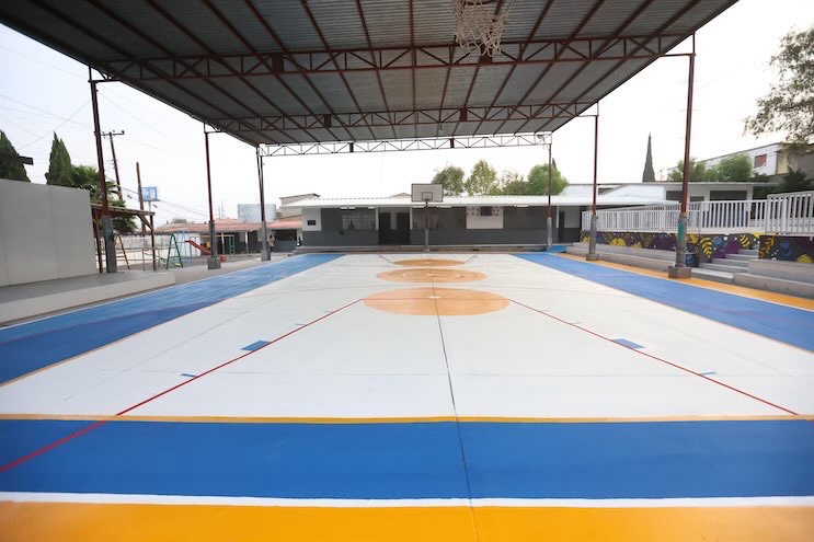 Escuela en Tijuana recibe mejoras con apoyo municipal