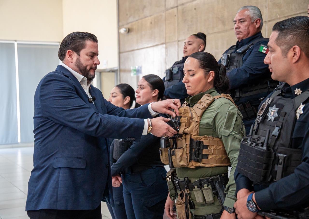 Policía de Tijuana implementa cámaras corporales