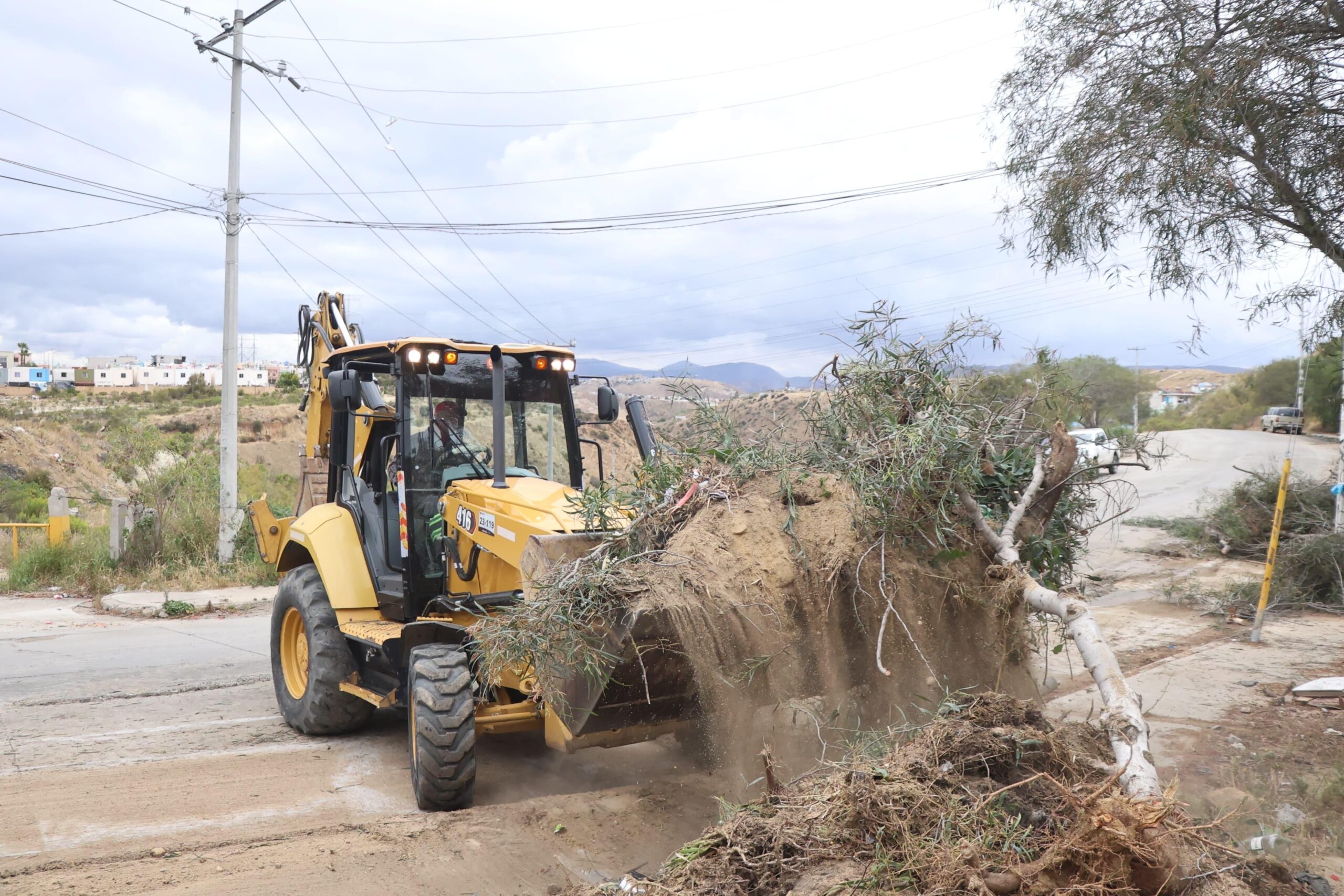 Retiran 54 toneladas de basura en tres delegaciones de Tijuana