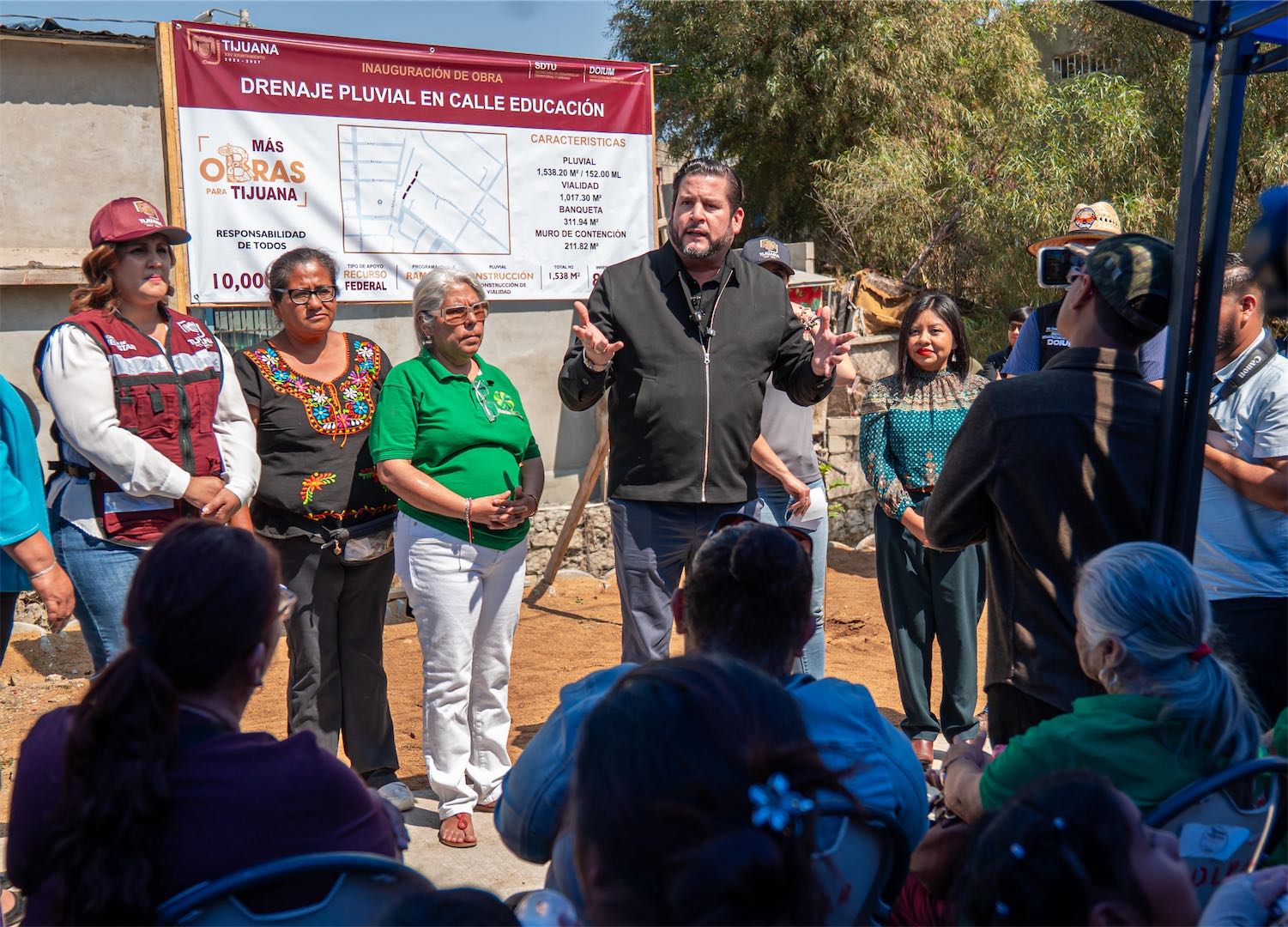 Inaugura Ismael Burgueño obra de drenaje pluvial en la colonia Valle Verde