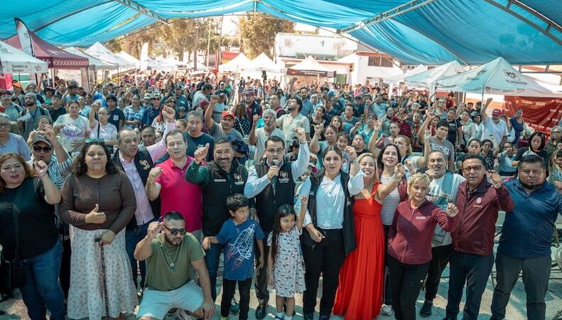 Servicios y apoyos llegan a cerca de 800 personas en colonia Hidalgo