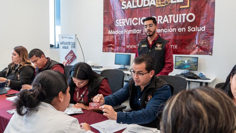 Trabajadores de Essilor Luxottica podrán afiliarse a «Tijuana Saludable» en su centro laboral