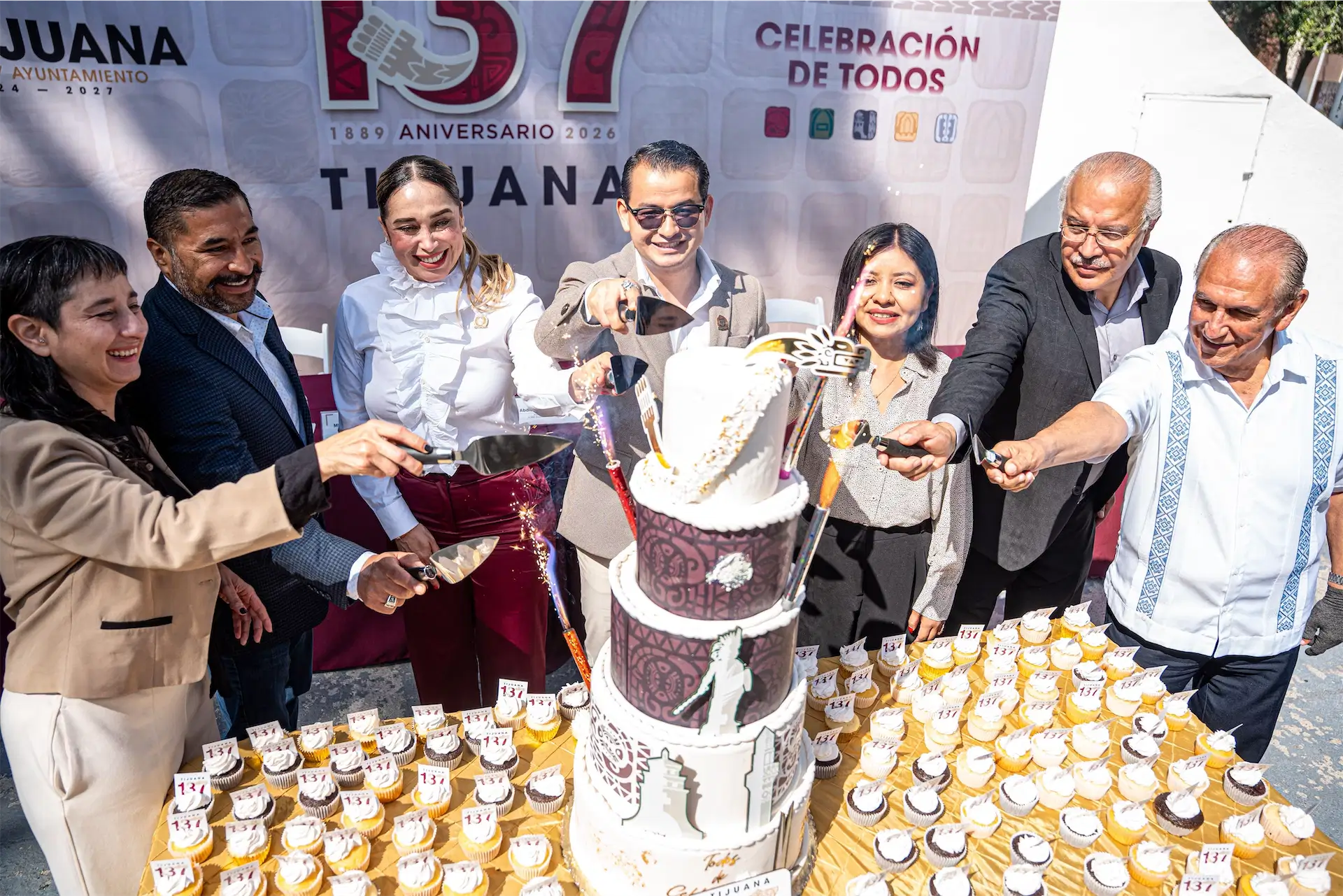 Tijuana celebra 137 años de historia con acto cívico en la Torre de Agua Caliente