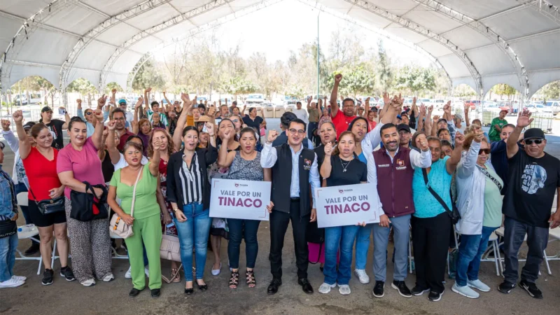 Entregan 100 tinacos a familias de La Presa Abelardo L. Rodríguez en Tijuana