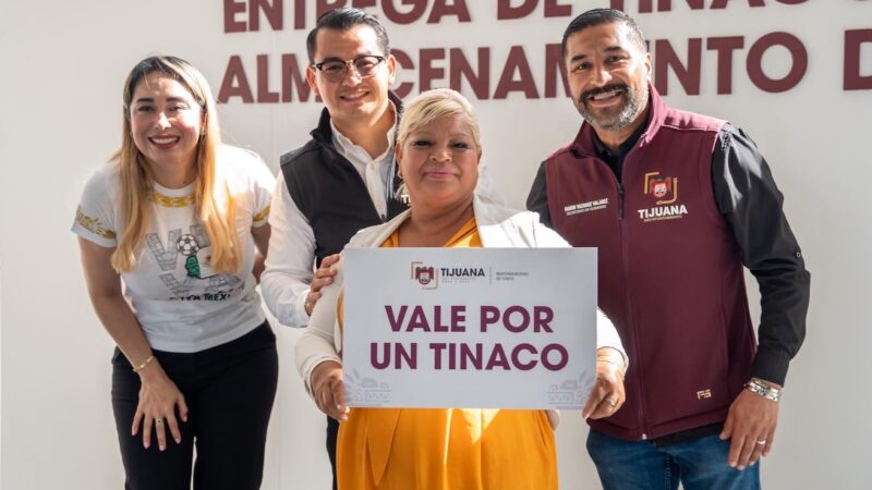 Entregan 900 tinacos para fortalecer el almacenamiento de agua en hogares de Tijuana