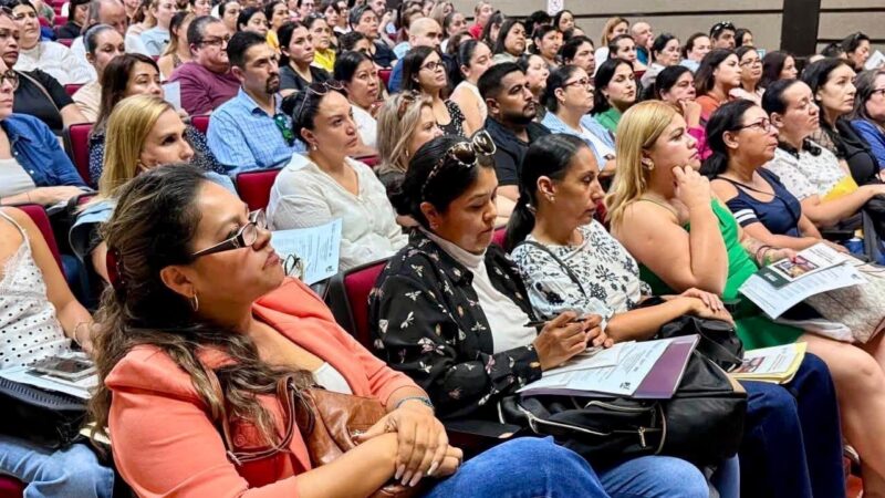 Más de 2 mil padres reciben taller de crianza en Tijuana