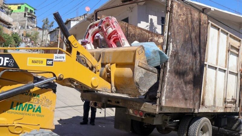 Retiran 44 toneladas de basura pesada en tres zonas de Tijuana
